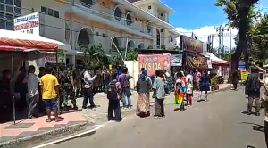 Ribut di Depan RS Stella Maris, Keluarga Pasien PDP Corona Ingin Lakukan Pemakaman Sendiri