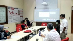 Pimpin Rapat Penanganan Covid-19, Jusuf Kalla:  Dukungan APD untuk Tenaga Medis