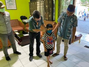 Gerakan Makassar Bermasker, None Sasar Panti Asuhan dan Jompo