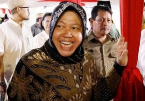 Tak Mau Kalah Pusat, Bu Risma Gratiskan Tagihan PDAM Warga Surabaya