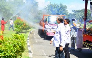 Dolla Mando Keliling Pantau Gerakan Disinfektan