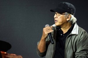 Pertamina dan PLN Rugi, Iwan Fals: Masa Sih?