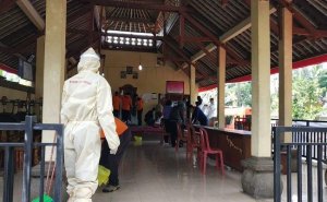 Satu Desa Diisolasi, Sehari 443 Orang Reaktif Corona