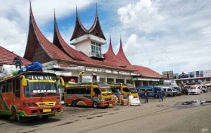 Terminal Bukittinggi Tetap Beroperasi, Pengelola Mengaku Tak Bisa Berbuat Apa-apa
