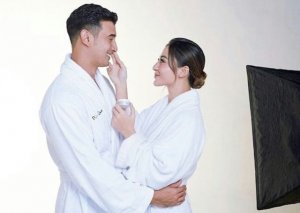 Ali Syakieb Sudah Move On, Netizen: Dapat Pengganti yang Lebih Cantik!