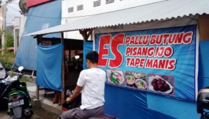 60 Tahun Jualan Es Pisang Ijo, Hasmiah: Berkali-kali Kami Diusir
