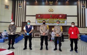 Stok Darah PMI Makassar Menipis, Polda Sulsel Donor Darah