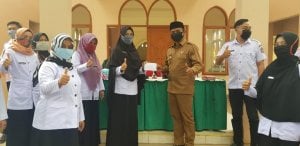 Patut Dicontoh, Kadis Ketahanan Pangan Bone Berikan Tunjangan dan Gajinya untuk Honorer