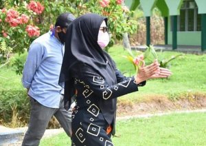 Inisiatif Minta Diswab Test, Bupati Indah Apresiasi Santri Positif Covid-19