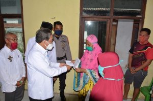 Bupati Sidrap Pantau Penyaluran BLT Dana Desa di Lise dan Alesalewo