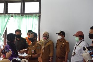 BLT Kementerian Sosial RI di Takalar Menyasar 13.800 Keluarga
