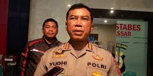 Logo PKI di Tubuh Bendera Merah Putih Langgar UU Lambang Negara