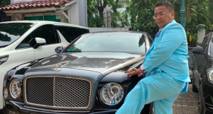 Agama Kristen, Hotman Paris: Pak Kiai, Tolong Ajak-ajak Saya Kalau Lagi Berdakwah Ya
