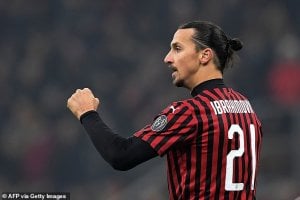 Dirayu Milan, Ibrahimovic Telepon Mihajlovic