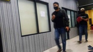 Viral Mengamuk Saat Terjaring Operasi PSBB, Pengendara Mobil  Dijemput Polisi