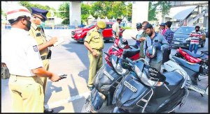 Polisi India Sita 34 Ribu Motor Pelanggar Lockdown, Terpkasa Dikembalikan Lagi