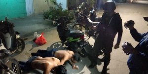 Bawa Tisu Magic, Remaja Ini Ketahuan Suka Main Perempuan di Depan Pacarnya