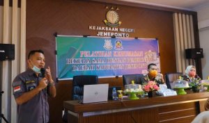 Pelatihan Kehumasan, Pemkab Jeneponto Bersinergi dengan Kejari