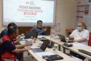 Jelang Jumat Kedua Transisi New Normal, PMI, DMI, dan TNI Semprot Rumah Ibadah di Zona Merah