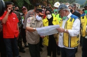 Menteri PUPR Janji Bangunkan Jembatan Gantung Penghubung Palopo-Torut