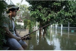 Putra Ahok Mancing Ikan di Kawasan Perumahan, Sindir Siapa?
