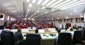 Transparan, Jelang Pilkada Yusran Minta Camat dan Lurah Cek Data Base Warga