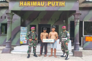 Tepergok Berbuat Terlarang, Dua Pria Ini Diringkus Prajurit Marinir