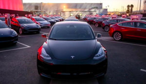 Pesan 27 Mobil Tesla Model 3, Kebahagiaan Pria Jerman Berubah Kaget