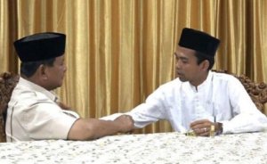 Bincang Bareng Shamsi Ali, UAS Beberkan Kejadian yang Dialami Usai Bertemu Prabowo