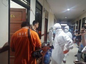 Callaki Asyik Main Game, Tak Sadar Temannya Gantung Diri di Toilet