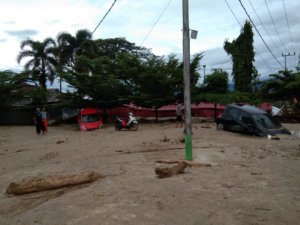 Respon Cepat Banjir Luwu Utara, Gubernur Kirim Bantuan ke Lutra
