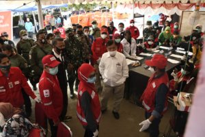 Tiba di Masamba, Jusuf Kalla Semangati Relawan PMI