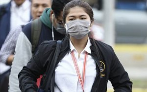 Kesal Ditegur Tak Pakai Masker, Wisatawan Perempuan Sengaja Bersin di Wajah Satpam
