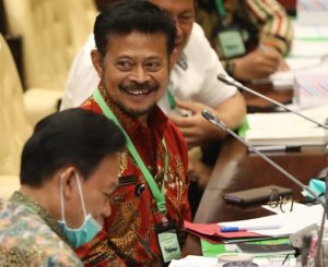 Riset Kalung Eukaliptus, DPR Persilakan Lanjut asal Tak Pakai APBN