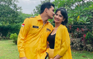 Vanessa Angel Blak-blakan Gituan Setiap Hari