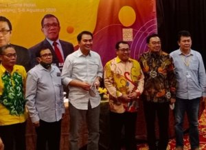 Hadiri Bimtek Newsroom, Wakil Ketua DPR RI Azis Syamsuddin Dorong SMSI Mencerdaskan Bangsa