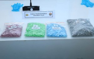 Dibungkus Baju Pengantin, 4 Ribu Butir Pil Ekstasi Dipesan, Mantan Polisi Terlibat