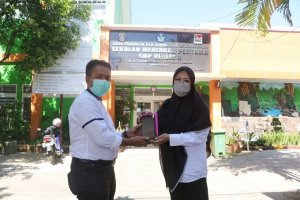 Tunjang Pembelajaran Daring, Disdik Makassar Bagikan 3000 Tablet di 19 Sekolah
