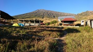 Pekan Depan,4 Pintu Pendakian Rinjani Dibuka