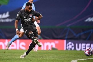 Pahlawan Lyon, Moussa Dembele Sempat Protes Dicadangkan