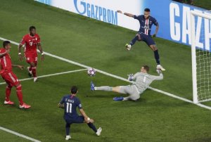 Bikin Mbappe Cs Mati Kutu, Oliver Kahn Sebut Neuer Kiper Terhebat Jerman