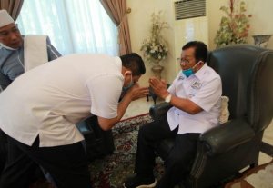 Sebelum Mendaftar ke KPU, Appi Minta Restu Orang Tua