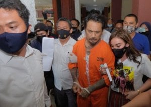 Sidang Perdana, Jerinx SID Walkout