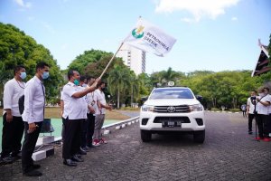 Bantu Hasilkan Produk Pangan Berkualitas, Wagub Sulsel Launching Mobil Uji Tanah