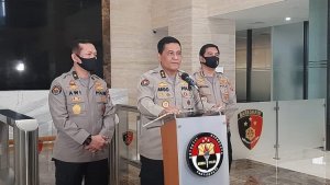 Wakil Ketua DPRD Gelar Acara Dangdutan, Kapolsek Ikut Kena Getahnya