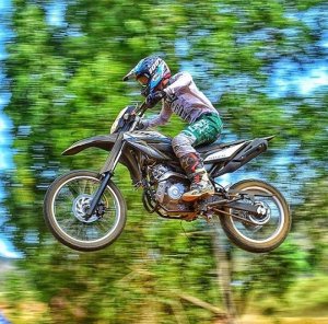 Rasakan Ketangguhan WR155R di Telaga Biru Mawang Kabupaten Gowa