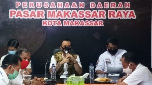 Dewas Minta Kepala Pasar Tampil Rapi dan Berwibawa saat Bekerja