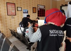 Adegan Panas Janda Muda VA Viral hingga Lingkungan Anak Sekolah, Ini Kejadiannya