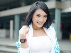 Menjanda 8 Tahun, Kiki Amalia: Enggak Akh, Bosan Sama Pemain Bola