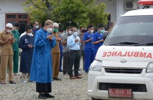 IDI Sebut 400 Tenaga Kesehatan Positif Covid-19